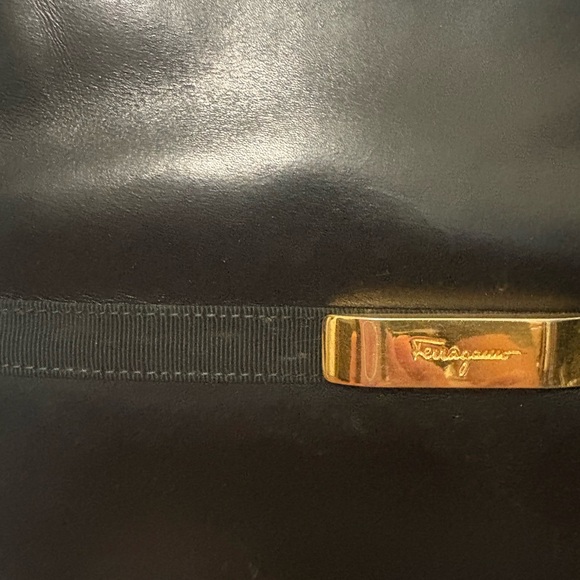 Salvatore Ferragamo 90's vintage Black Leather Crossbody Bag with Gold Accent - Picture 4 of 10